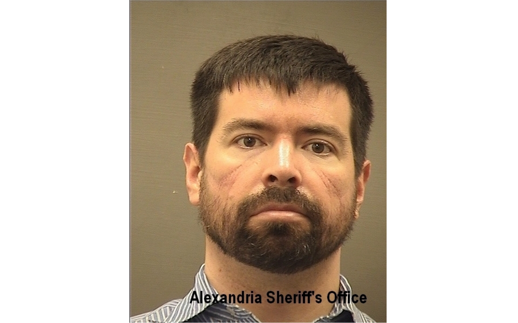Navy veteran convicted of obstruction in Capitol riot