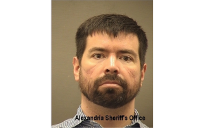 Navy veteran convicted of obstruction in Capitol riot