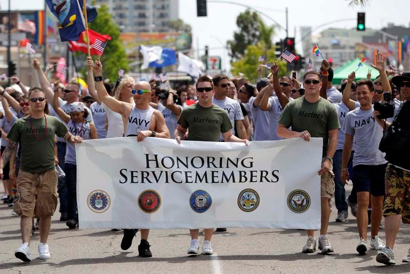 Libertee Belle, Navy vet and activist drag queen, dies