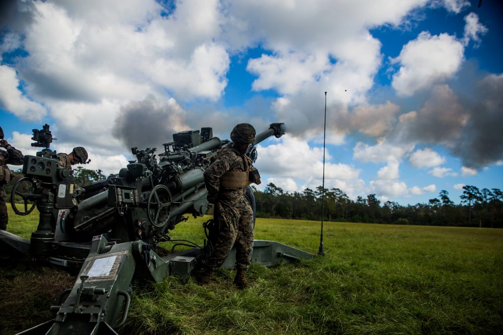 India Signs $737M Ultralight Howitzer Contract