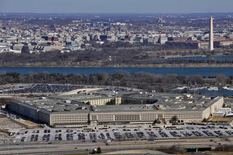 Budget experts: Move Tricare beneficiaries to Obamacare