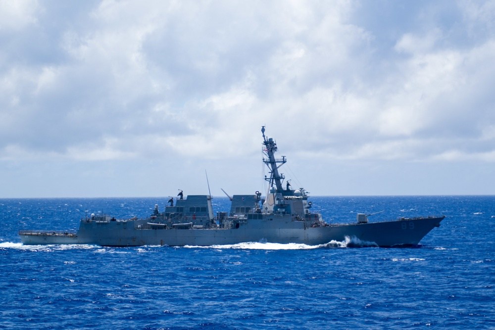 US warship transits Taiwan Strait, prompting outcry from Beijing
