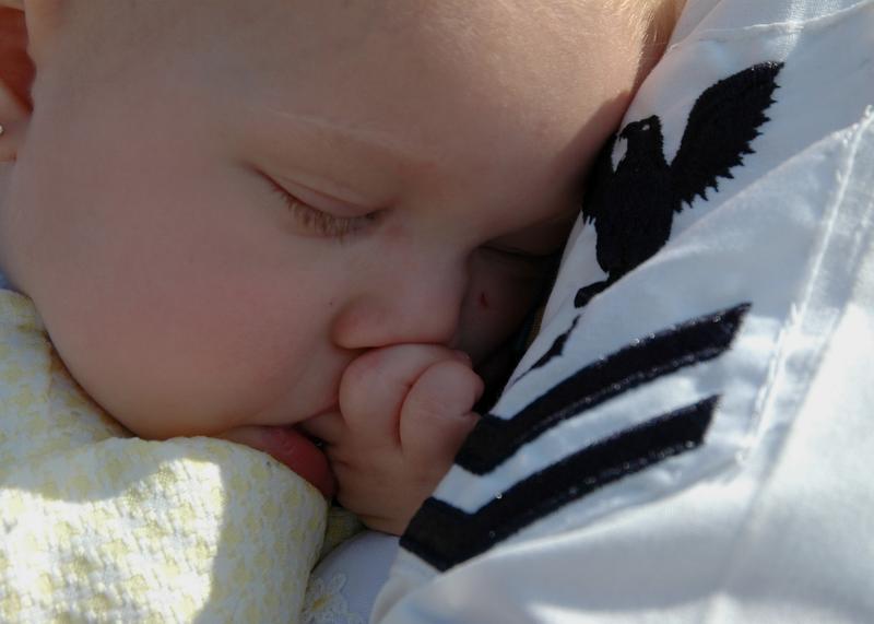 Navy lays out new 12-week parental leave policy