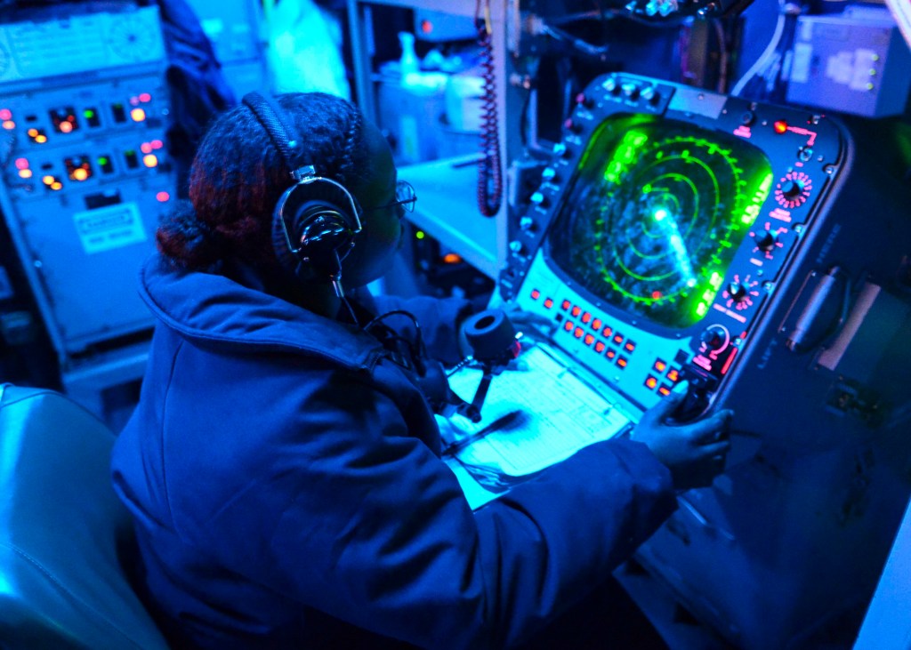 Raytheon to support radars aboard two Navy ships