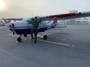 How the Navy is looking to build better flight training students