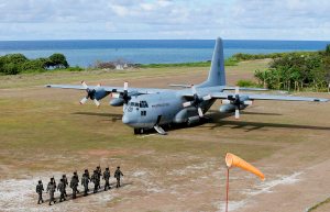 China tries to drive away planes carrying top Filipino officials