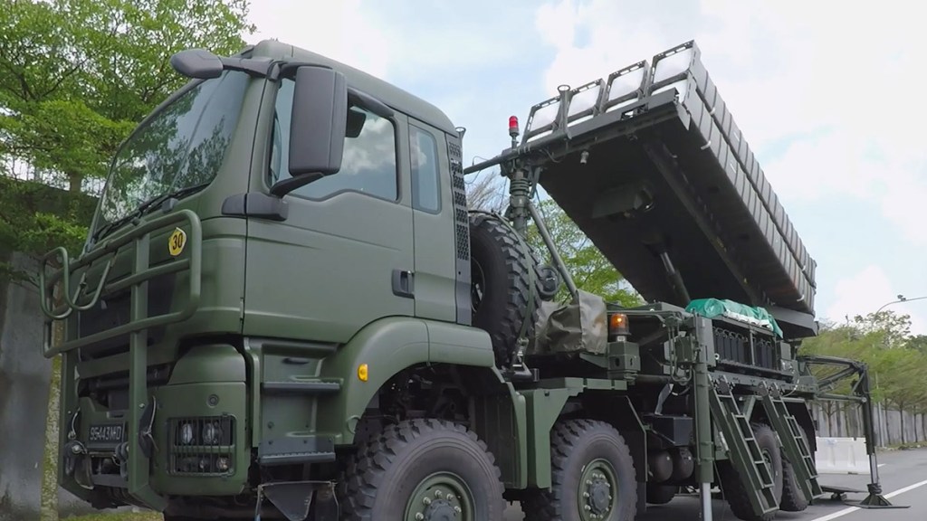 Singapore confirms delivery of Aster 30 missile with video post