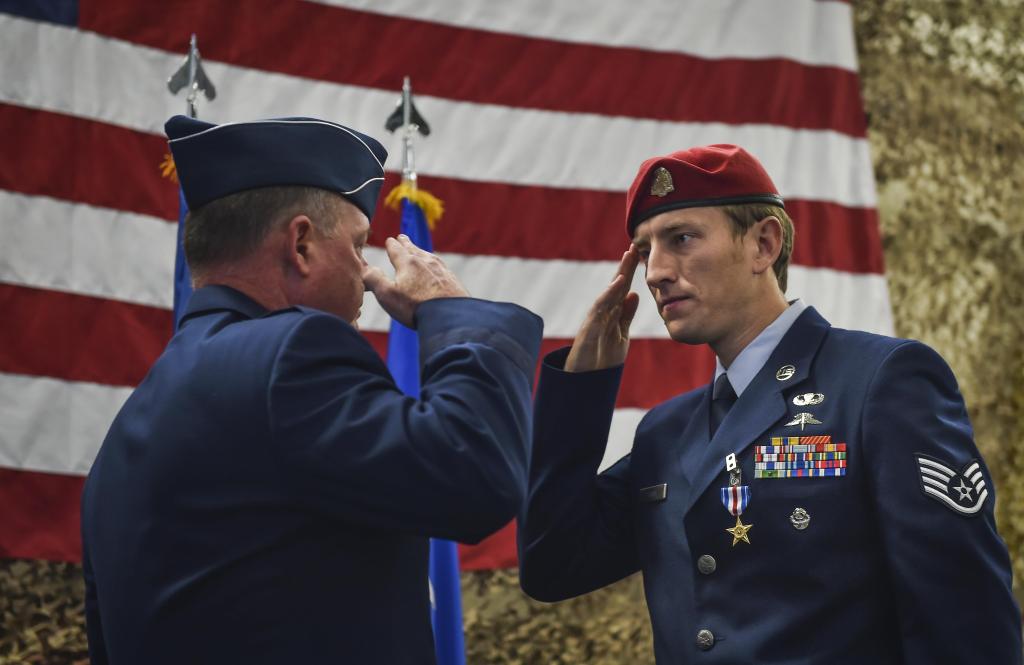 14 hours of valor: Combat controller receives Silver Star for Afghan battle