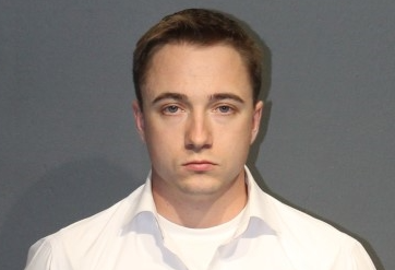 Sailor convicted of dealing arsenal of machine guns, grenade launchers
