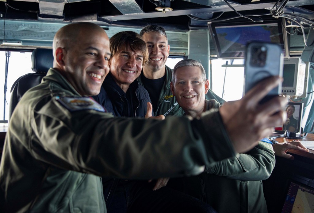 Tom Cruise visits carrier for screening of ‘Top Gun: Maverick’