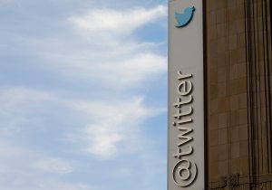 Twitter refuses to out anti-Trump account, DHS backs down