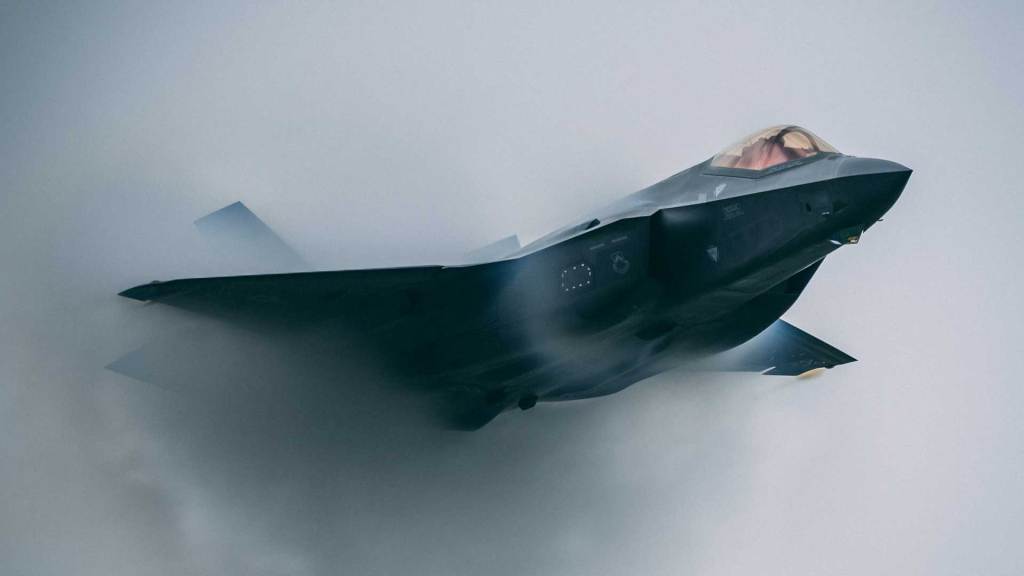 F-35s Make First Strike, CVN 75 Truman to Stay | Defense News Minute, May 1, 2019