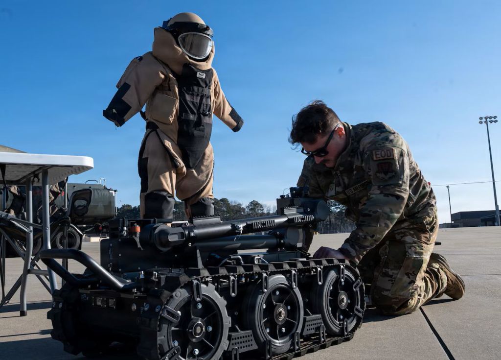 Air Force explosive ordnance technicians to sport new rust-colored beret